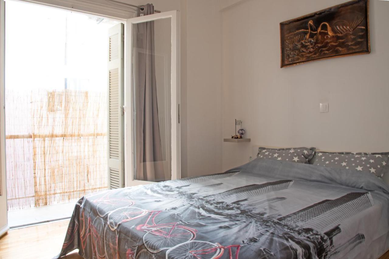 Messolonghi Square Apartment Афины Экстерьер фото
